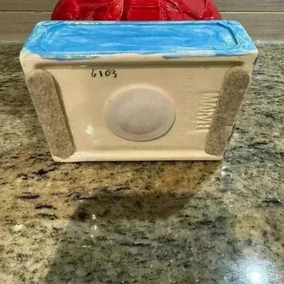 Ironman ceramic pottery  bank - Picture 4 of 6